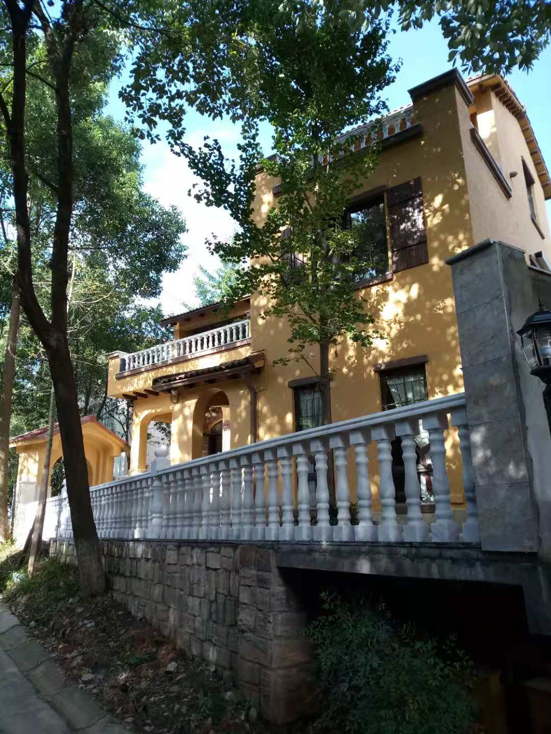 白玉石栏杆经典赏析(图4)